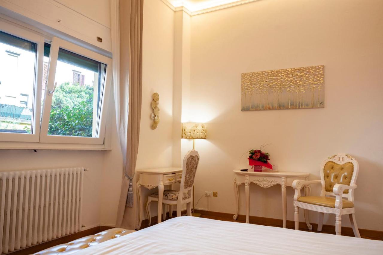 פירנצה Villa Royal B&B מראה חיצוני תמונה